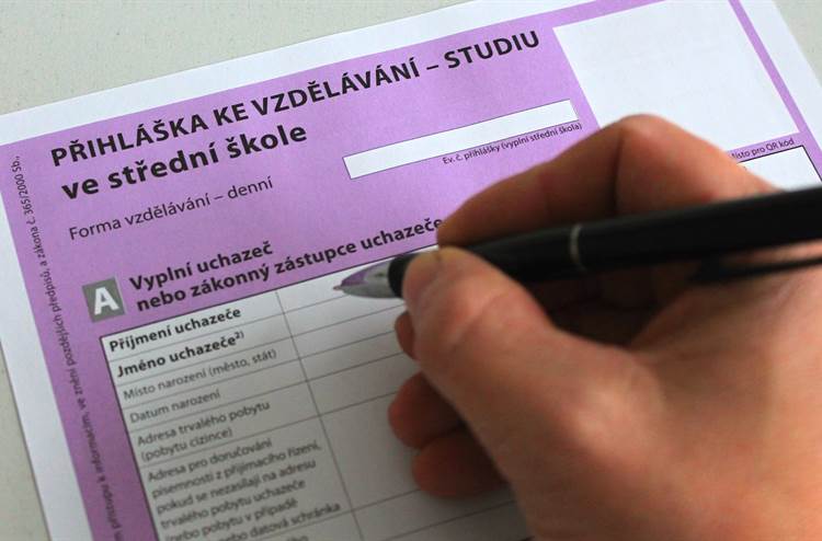 Vyhlášení dalších kol přijímacího řízení do technických oborů