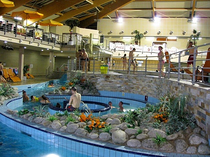 Senát a aquapark