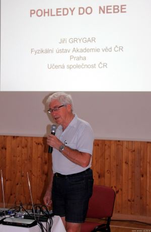 Astrofyzik a astronom RNDr. Jiří Grygar, CSc.